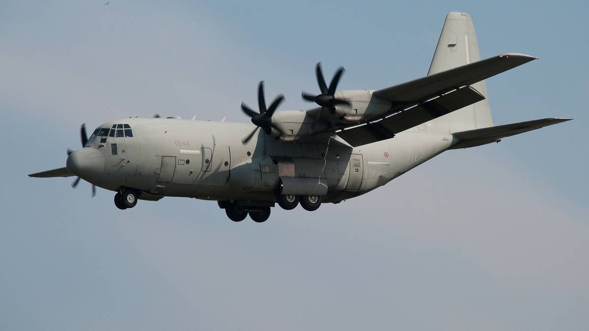 Kluczowe części zniknęły z magazynów włoskiej armii. Nieoczywisty trop