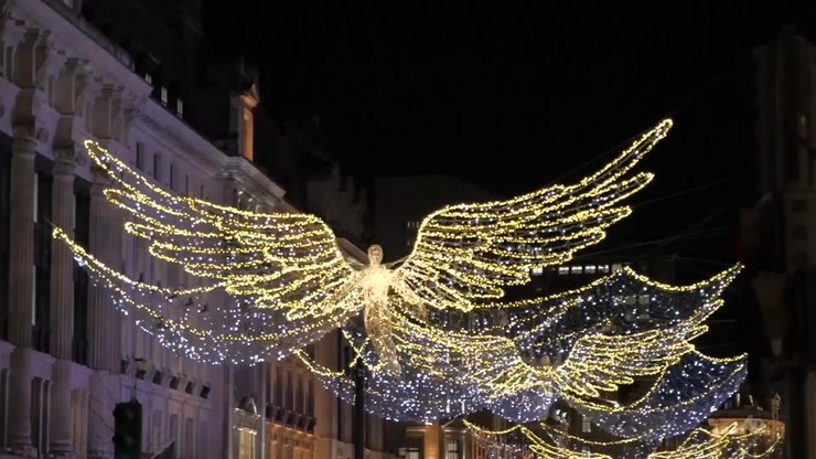 Wielka Brytania. "Oszczędne" dekoracje bożonarodzeniowe w Londynie. Będą się świecić krócej