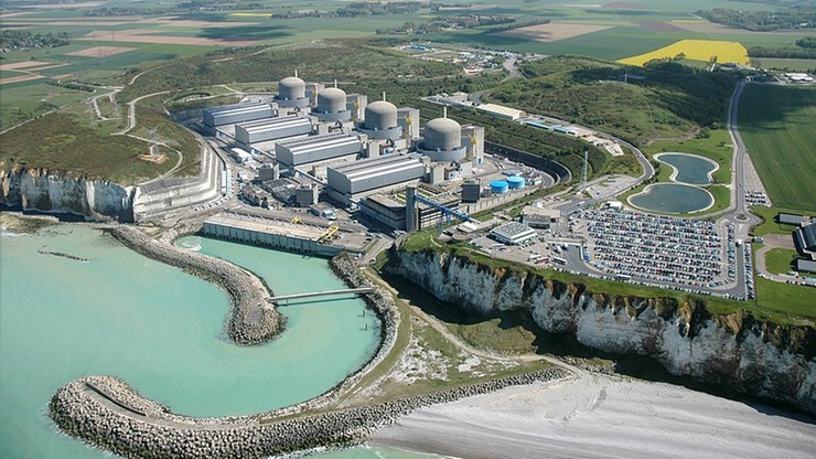 Francja. Wstrzymano pracę reaktora atomowego w Dieppe z powodu zagrożenia korozją