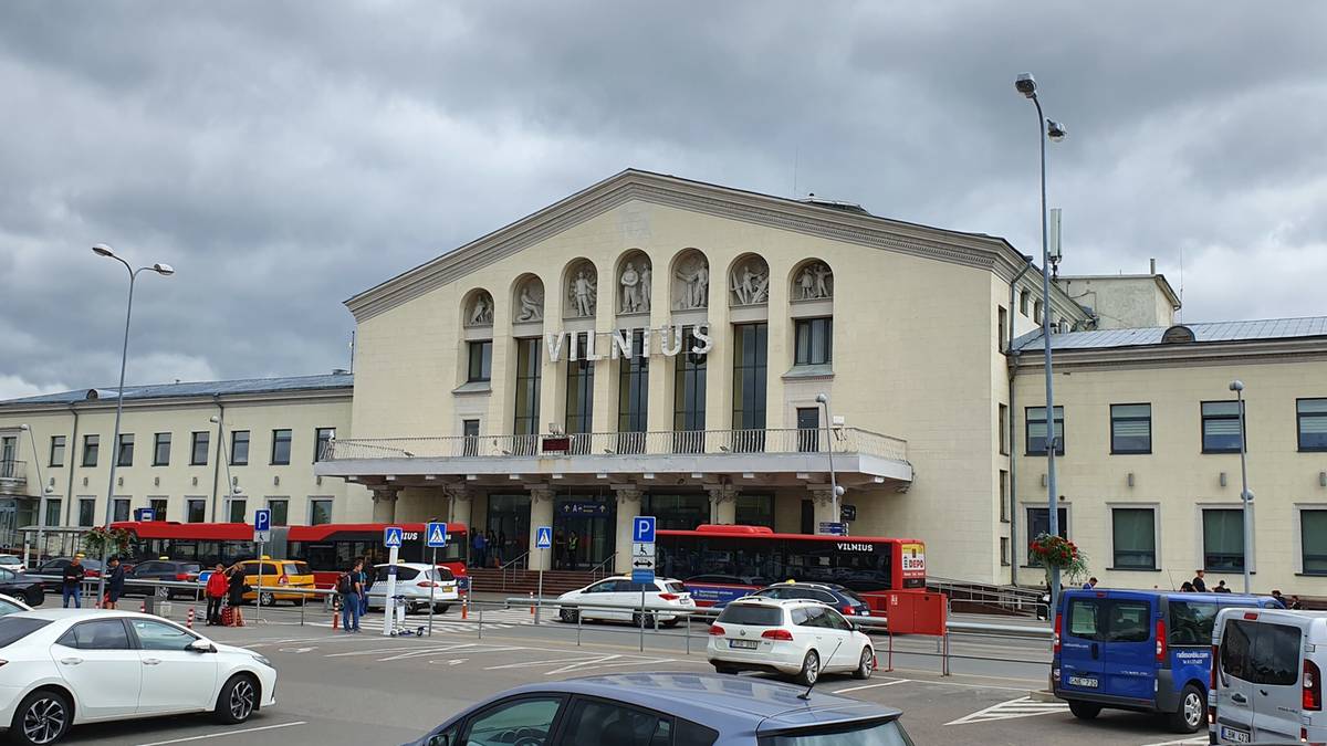 Nocny paraliż na lotnisku w Wilnie. Zamknięta przestrzeń powietrzna