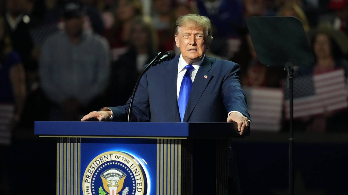 Donald Trump obiecał Amerykanom pieniądze. Zadeklarował też "pokonanie komunizmu"