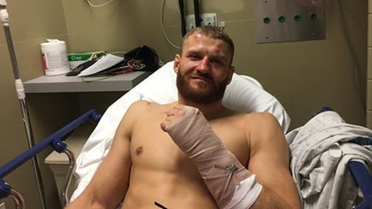 Czwarta porażka Błachowicza w UFC! Polak trafił do szpitala