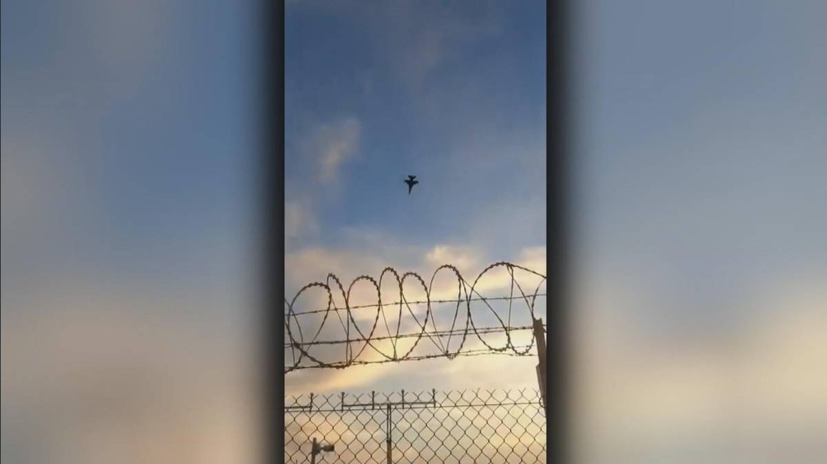 PN nieoficjalnie: Dwa niebezpieczne incydenty na lotnisku w Radomiu
