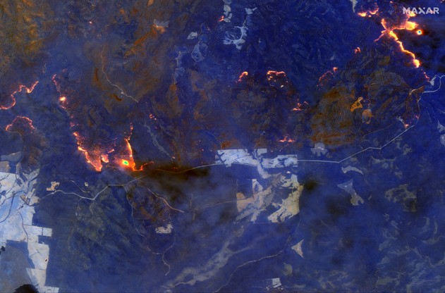 Pożary w Australii. Zdjęcia satelitarne i wizualizacja ilustrująca zniszczenia