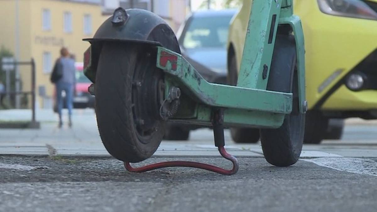 Polacy mają dość hulajnóg elektrycznych. Jednoznaczne wyniki sondażu