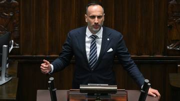 Janusz Kowalski użył cudzej karty i zagłosował. Awantura w Sejmie