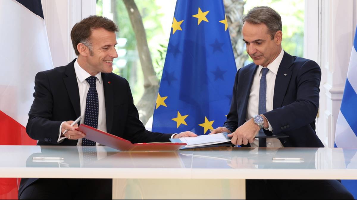 Emmanuel Macron zapewnia na wypadek ataku. "Klauzula jest jednoznaczna"