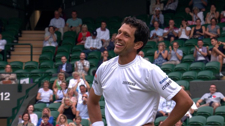 Wimbledon: Smecz za smeczem i błąd... Melo śmiał się z samego siebie (WIDEO)