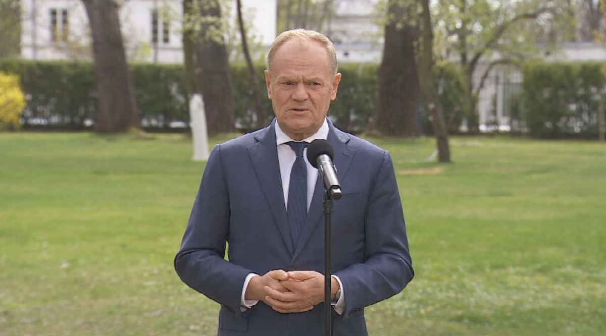 "Brudne rosyjskie pieniądze". Tusk o "smutnym" dniu PiS i Konfederacji