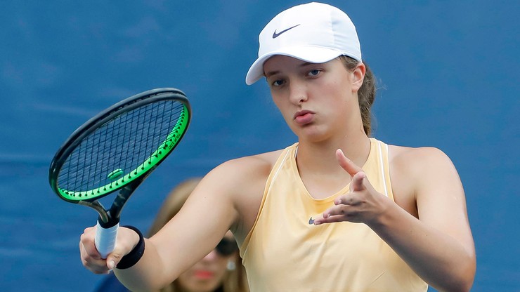 WTA w Cincinnati: Świątek przegrała z Kontaveit po wyrównanym meczu