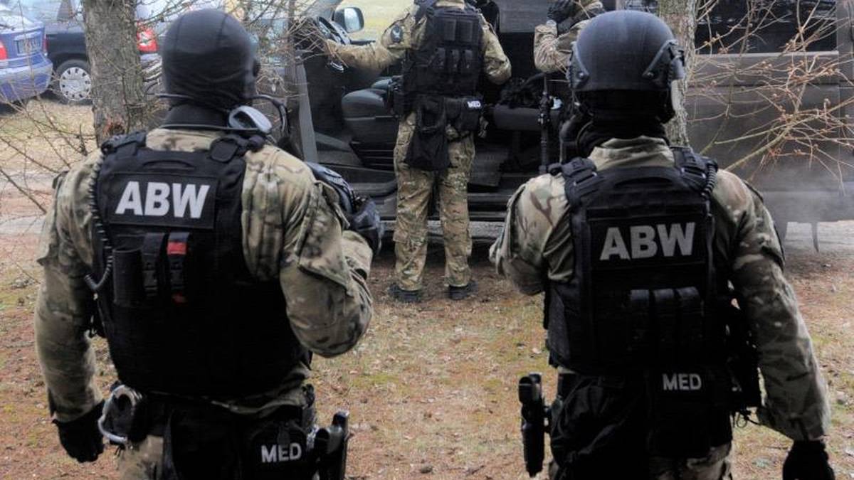Areszt wobec Polaka zatrzymanego przez ABW. Chciał działać dla obcego wywiadu