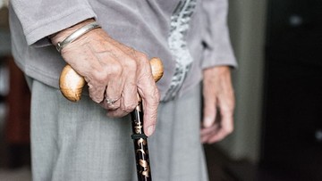 113-latka przebyła zakażenie koronawirusem. "Jest w dobrej formie"