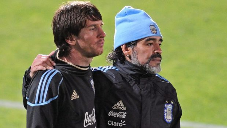 Maradona wpłynie na decyzję Messiego?