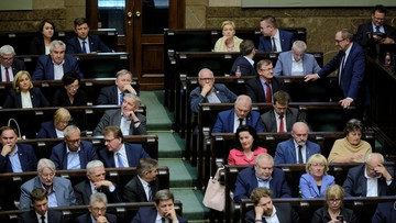Powstanie komisja śledcza ds. VAT. Sejm podjął uchwałę