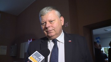 "Wolę nie komentować", "nie oglądałem mszy". Politycy PiS o przemówieniu o. Wiśniewskiego