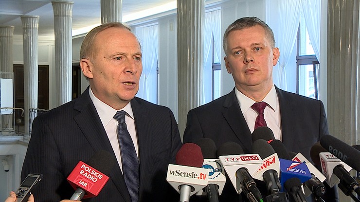 Według PO szef MON kłamie, że Polska nie wycofuje się z Eurokorpusu