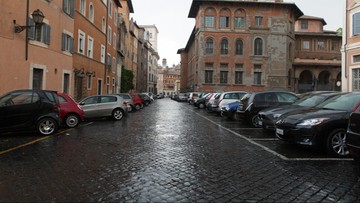 Samochód znika co 5 minut. Włosi walczą z plagą kradzieży