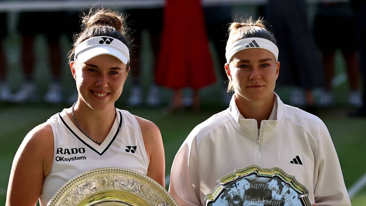 Wimbledon finalist Karolína Muchová sidelined for weeks after surgery