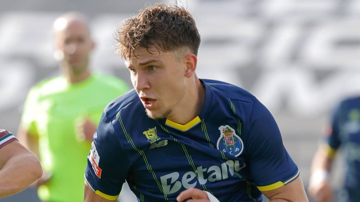 Pietuszewski out for extended period – Polish midfielder sidelined at FC Porto