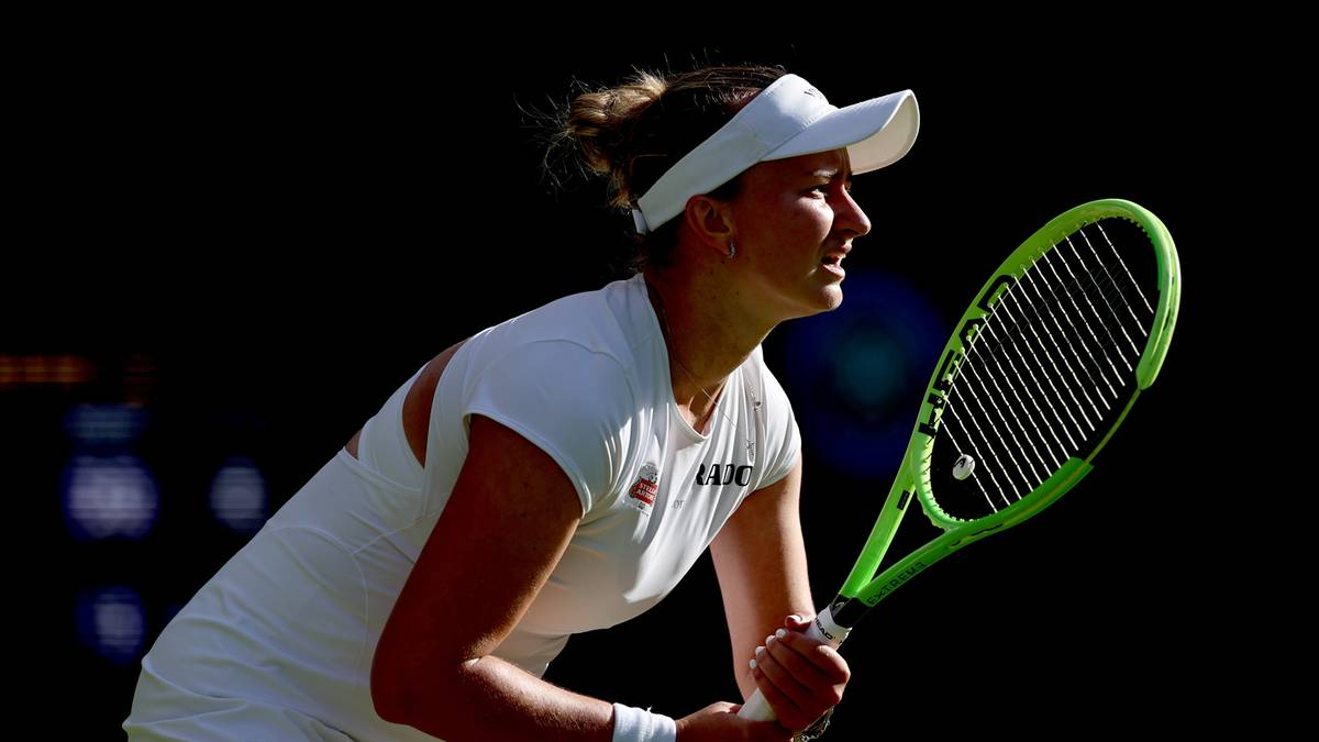 Muchova eliminuje Krejcikovą z Wimbledonu — obrończyni tytułu odpada