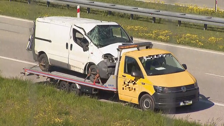 Kierowca bmw doprowadził do kolizji na autostradzie. Jechał pod prąd "przez pomyłkę"