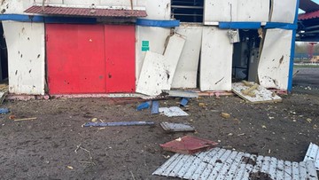 Wybuchy w rosyjskiej wsi. Lokalne władze informują "wtargnięciu" samolotu