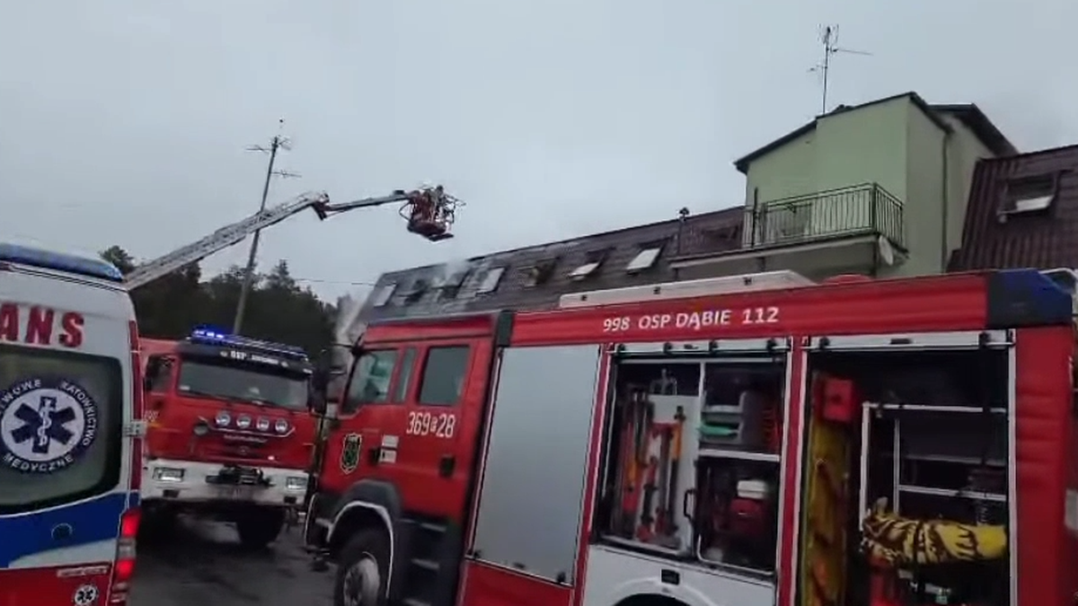 Pożar domu pomocy społecznej. Są poszkodowani, trwa akcja gaśnicza
