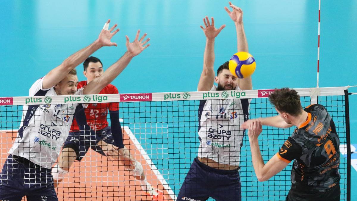 PlusLiga: Jastrzębski Węgiel - Grupa Azoty ZAKSA Kędzierzyn-Koźle. Gdzie oglądać? O której godzinie? Transmisja TV i stream online