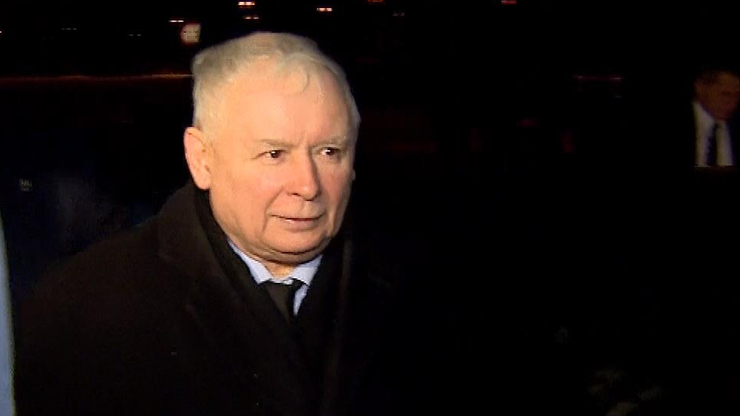 "Spiegel": Jarosław Kaczyński kontynuuje "pełzający pucz"