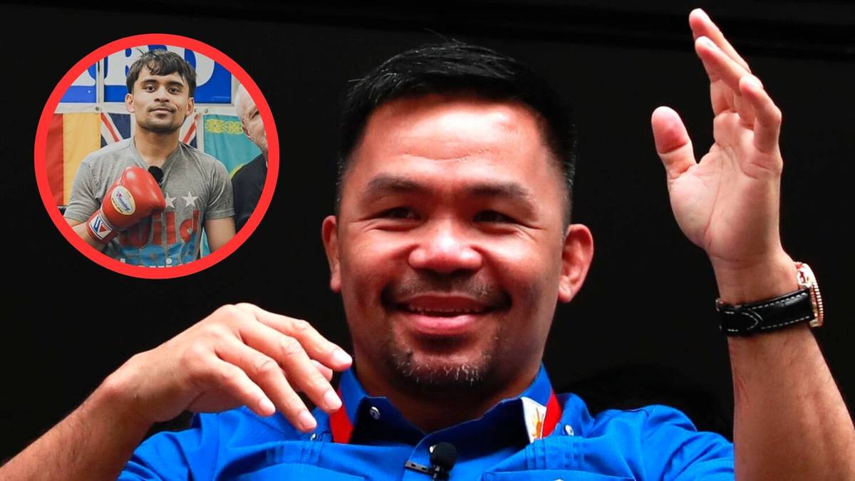 Manny Pacquiao uśmiecha się, w tle widoczne jest okrągłe zdjęcie jego syna Jimuela Pacquiao w rękawicach bokserskich.