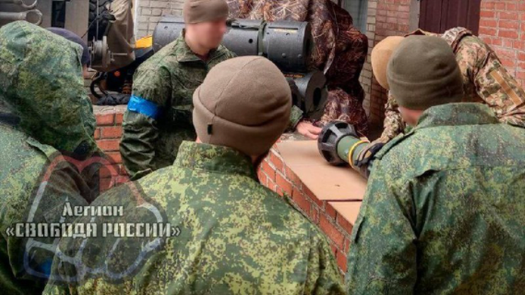 Wojna w Ukrainie. Ochotnicy z wojsk rosyjskich będą walczyć po ukraińskiej stronie