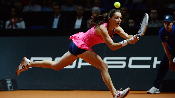 WTA w Stuttgarcie: Radwańska nie zagra w finale