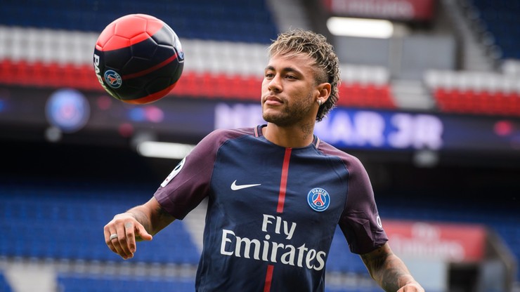 Neymar do kibiców PSG: Paryż jest magiczny