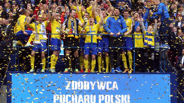 Czy Arka obroni Puchar Polski? Poniedziałek w Polsacie Sport News
