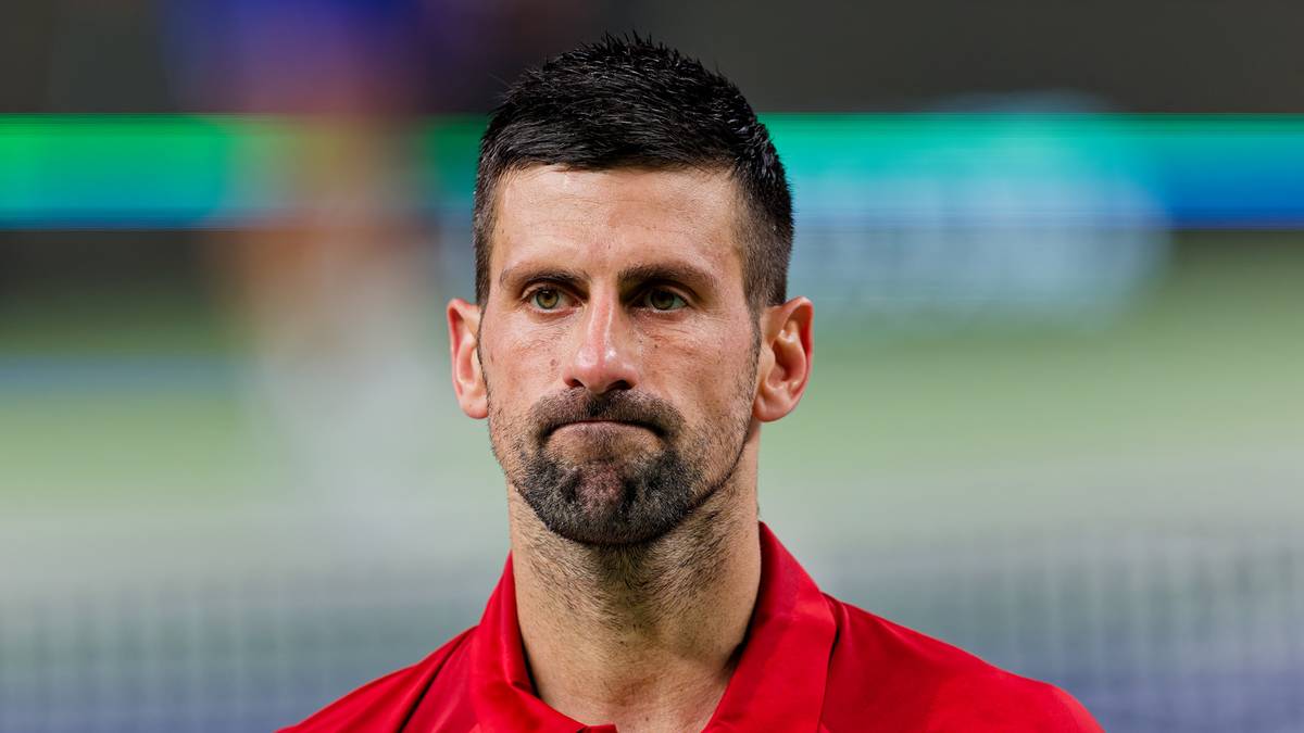 Novak Djokovic wrócił z dalekiej podróży. Wywalczył awans w Szanghaju