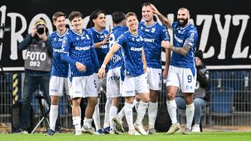 Siedem goli w Poznaniu! Gol w końc&oacute;wce przesądził o losach szlagieru