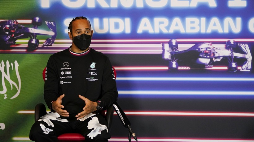 GP Arabii Saudyjskiej: Lewis Hamilton najszybszy na obu treningach