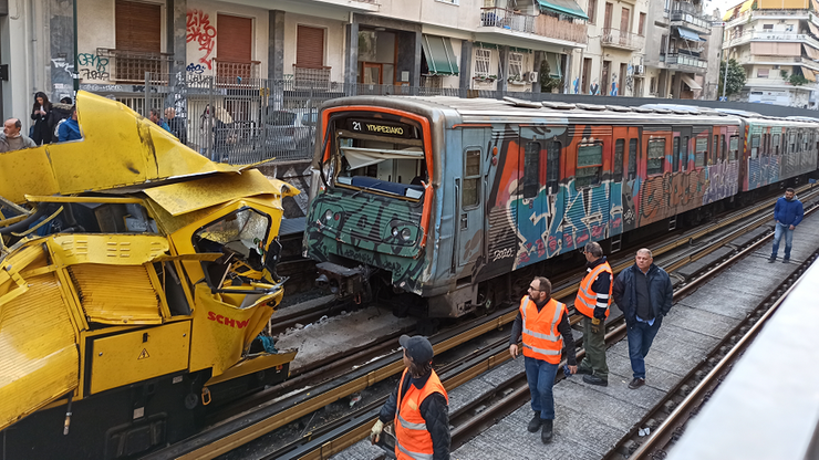 Grecja. Śmiertelny wypadek w metrze w Atenach. Szlifierka do torów uderzyła w pociąg