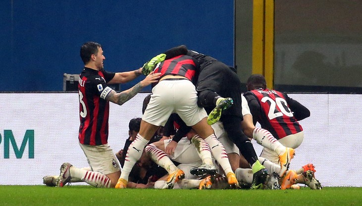 Zwycięstwo Milanu w hicie Serie A. Theo Hernandez ponownie bohaterem "Rossonerich" w doliczonym czasie