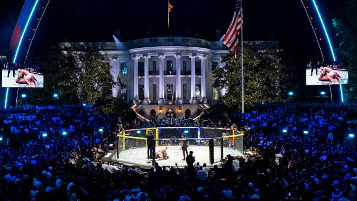 Nawrocki na urodzinach Trumpa. Historyczna gala UFC przed Białym Domem
