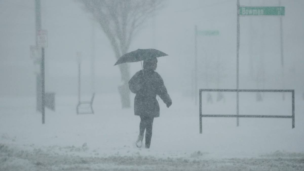 Nad "stolicę Polonii" nadciągają śnieżyce. Wydano ostrzeżenia