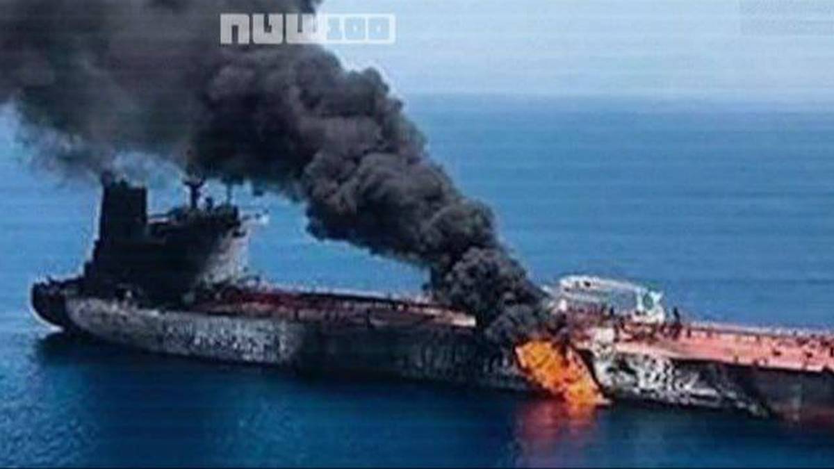 Iran zaatakował amerykański tankowiec. Kłęby dymu nad Zatoką Perską