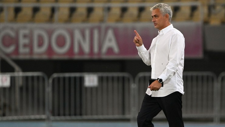 Jose Mourinho po meczu Ligi Europy: Albo urosłem, albo bramka jest za niska