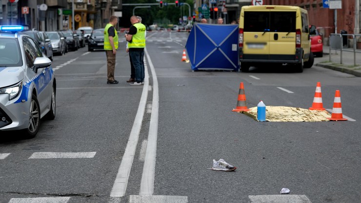 Katowice: kierowca autobusu zatrzymany w sprawie śmiertelnego potrącenia 19-latki