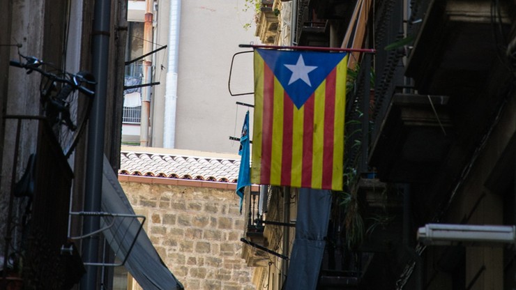 Hiszpania: TK zawiesił uchwałę parlamentu Katalonii ws. niepodległości