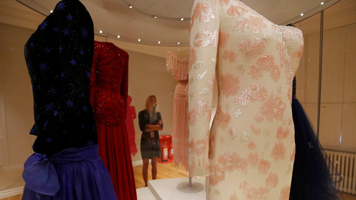 USA. Na aukcji sprzedano suknię księżnej Diany. Padł rekord