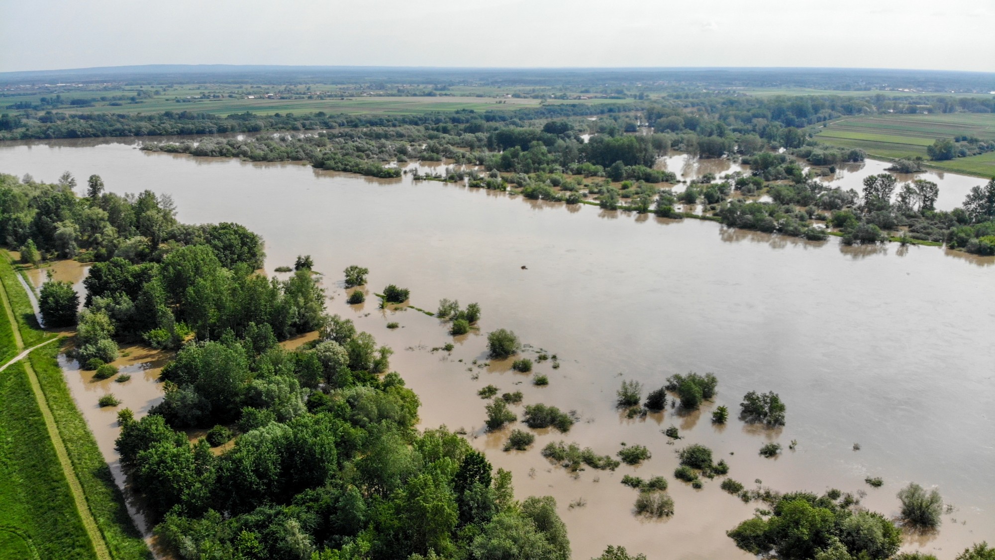 Majowa powódź w Polsce - zdjęcie 24