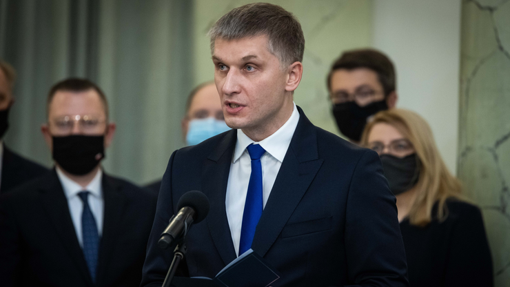 Premier Mateusz Morawiecki: podjąłem decyzję o dymisji ministra Piotra Nowaka