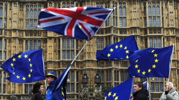 Wielka Brytania zadowolona z porozumienia w UE ws. okresu przejściowego