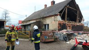 23.11.2023 05:50 Wichura osiąga nawet 110 km/h. Zrywa dachy i wyłącza prąd. Kiedy pogoda się uspokoi?